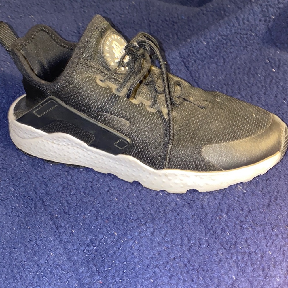 Nike huarache size 8.5 women